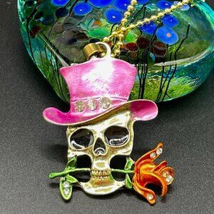 Grinning Skull with Rose and Top Hat Skeleton Necklace / Pendant #866 (pink hat)